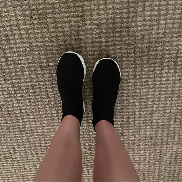 Tony Bianco Sock Sneaker - Picture 8 of 8